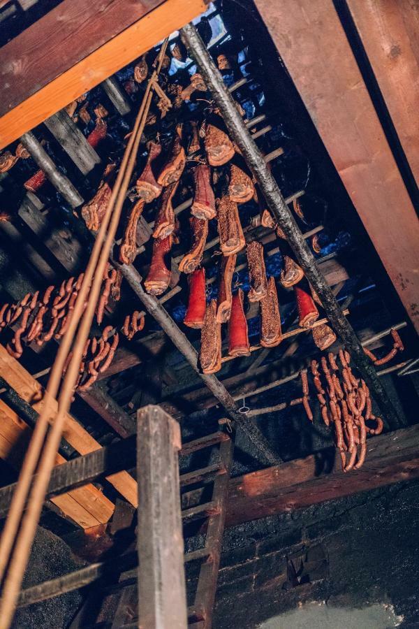 Mellauner Hof Pettnau ภายนอก รูปภาพ